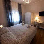 Bed & Breakfast Casa Pasteur A Due Passi Da Ostuni