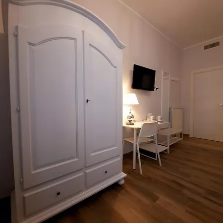 Casa Pasteur A Due Passi Da Ostuni Bed and Breakfast Carovigno